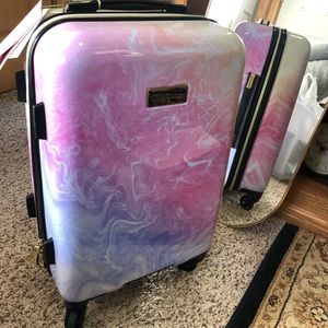 🔥BLACK FRIDAY SALE🔥 Juicy Couture Luggage😍